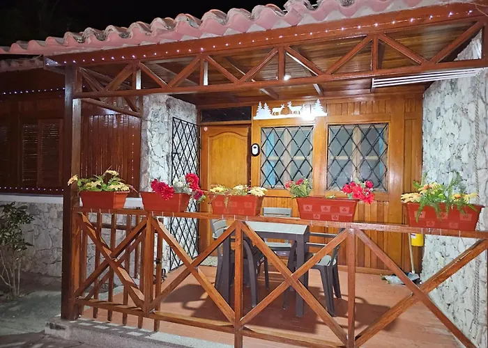 Cabaña Completa Rodadero Condominio hasta x 7 + Piscinas+wifi +Aire Acondicionado